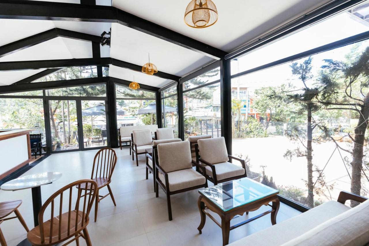 Minh Chi Hotel Dalat Exterior foto